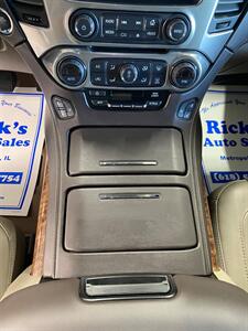 2018 Chevrolet Tahoe Premier   - Photo 11 - Metropolis, IL 62960