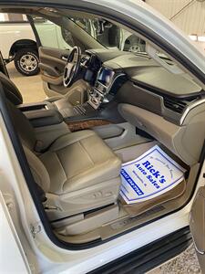 2018 Chevrolet Tahoe Premier   - Photo 18 - Metropolis, IL 62960