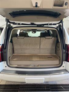 2018 Chevrolet Tahoe Premier   - Photo 25 - Metropolis, IL 62960