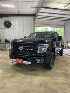 2018 Nissan Titan PRO-4X - Photo 1 - Metropolis, IL 62960