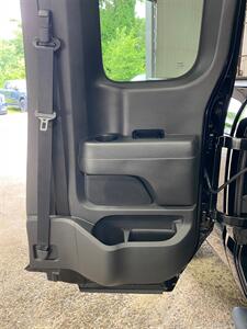 2018 Nissan Titan PRO-4X - Photo 20 - Metropolis, IL 62960