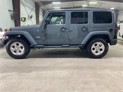 2015 Jeep Wagoneer Sahara  Unlimited - Photo 4 - Metropolis, IL 62960