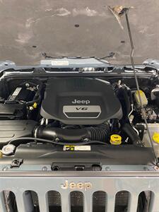 2015 Jeep Wagoneer Sahara  Unlimited - Photo 27 - Metropolis, IL 62960