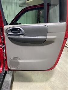 2003 Chevrolet Trailblazer EXT LS   - Photo 22 - Metropolis, IL 62960