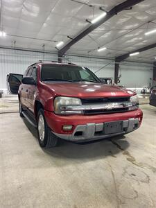 2003 Chevrolet Trailblazer EXT LS   - Photo 2 - Metropolis, IL 62960