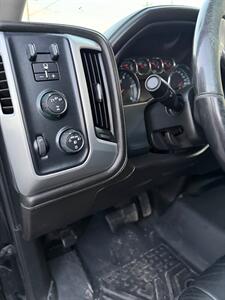 2017 GMC Sierra 3500 SLE - Photo 15 - Metropolis, IL 62960