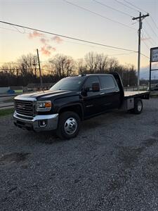 2017 GMC Sierra 3500 SLE - Photo 1 - Metropolis, IL 62960