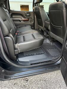 2017 GMC Sierra 3500 SLE - Photo 11 - Metropolis, IL 62960