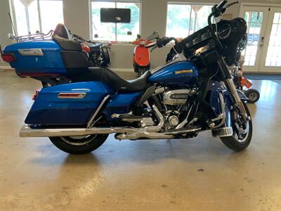 2017 Harley-Davidson Ultra Limited   - Photo 2 - Metropolis, IL 62960