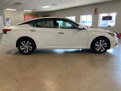 2022 Nissan Altima 2.5 S   - Photo 4 - Metropolis, IL 62960