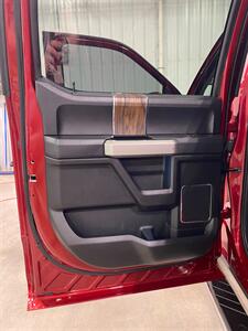 2019 Ford F-150 Lariat   - Photo 23 - Metropolis, IL 62960