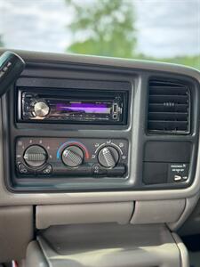 2000 GMC Sierra 1500 SL   - Photo 11 - Metropolis, IL 62960