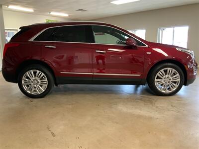 2017 Cadillac XT5 Premium Luxury   - Photo 6 - Metropolis, IL 62960