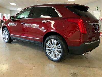 2017 Cadillac XT5 Premium Luxury   - Photo 3 - Metropolis, IL 62960