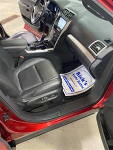 2015 Ford Explorer XLT   - Photo 17 - Metropolis, IL 62960