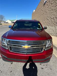 2017 Chevrolet Tahoe Premier   - Photo 11 - Metropolis, IL 62960