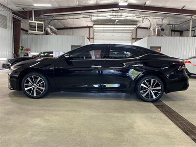 2021 Nissan Maxima 3.5 SV   - Photo 3 - Metropolis, IL 62960