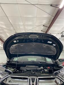 2017 Honda CR-V Touring   - Photo 28 - Metropolis, IL 62960