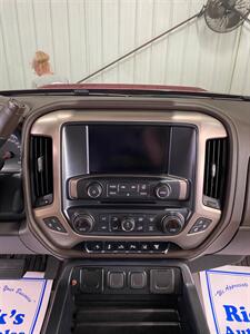 2018 GMC Sierra 3500 Denali   - Photo 13 - Metropolis, IL 62960