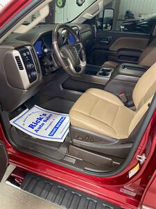 2018 GMC Sierra 3500 Denali   - Photo 18 - Metropolis, IL 62960