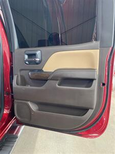 2018 GMC Sierra 3500 Denali   - Photo 23 - Metropolis, IL 62960