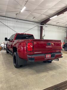 2018 GMC Sierra 3500 Denali   - Photo 8 - Metropolis, IL 62960