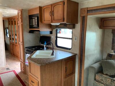 2011 Palomino PT31RDS BUMPER PULL CAMPER  PUMA - Photo 9 - Metropolis, IL 62960