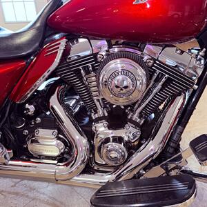 2013 Harley-Davidson Street Glide FLHX   - Photo 9 - Metropolis, IL 62960