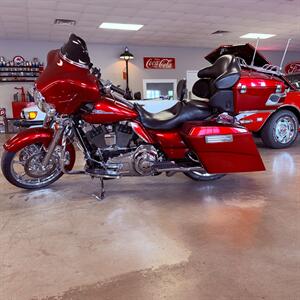 2013 Harley-Davidson Street Glide FLHX   - Photo 3 - Metropolis, IL 62960