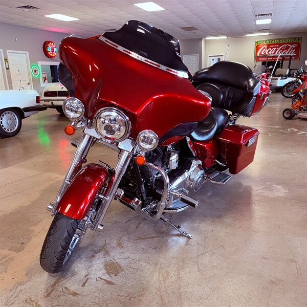2013 Harley-Davidson Street Glide FLHX  