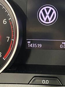 2017 Volkswagen Golf Alltrack TSI S 4Motion   - Photo 9 - Metropolis, IL 62960