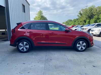 2022 Kia Niro LX - Photo 5 - Metropolis, IL 62960