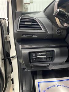 2019 Subaru Crosstrek 2.0i Premium   - Photo 17 - Metropolis, IL 62960