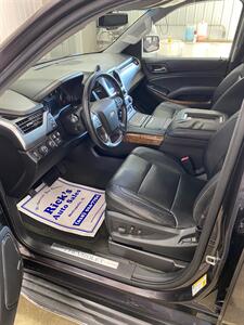 2015 Chevrolet Tahoe LTZ   - Photo 9 - Metropolis, IL 62960