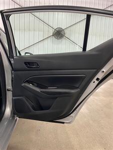 2023 Nissan Altima 2.5 SV   - Photo 23 - Metropolis, IL 62960