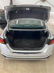 2023 Nissan Altima 2.5 SV   - Photo 26 - Metropolis, IL 62960