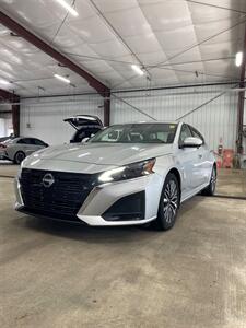 2023 Nissan Altima 2.5 SV   - Photo 1 - Metropolis, IL 62960