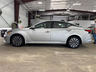 2023 Nissan Altima 2.5 SV   - Photo 5 - Metropolis, IL 62960