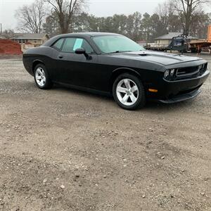 2014 Dodge Challenger SXT   - Photo 2 - Metropolis, IL 62960