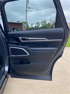 2021 Kia Telluride LX   - Photo 24 - Metropolis, IL 62960