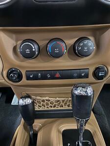 2013 Jeep Wrangler Sahara   - Photo 23 - Metropolis, IL 62960