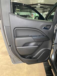 2018 GMC Canyon SLT - Photo 21 - Metropolis, IL 62960