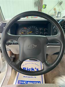 1996 Chevrolet C3500 Cheyenne   - Photo 12 - Metropolis, IL 62960