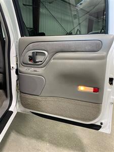 1996 Chevrolet C3500 Cheyenne   - Photo 22 - Metropolis, IL 62960