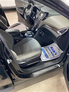 2017 Hyundai Santa Fe 2.4L SPORT - Photo 18 - Metropolis, IL 62960