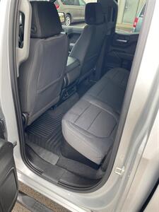 2020 Chevrolet Silverado 1500 LT   - Photo 17 - Metropolis, IL 62960