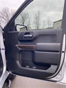 2020 Chevrolet Silverado 1500 LT   - Photo 21 - Metropolis, IL 62960