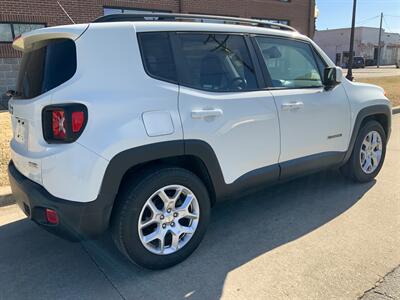 2017 Jeep Renegade Latitude   - Photo 9 - Metropolis, IL 62960