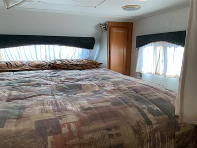 2004 LANCE LITE 835 CAMPER   - Photo 18 - Metropolis, IL 62960