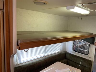 2004 LANCE LITE 835 CAMPER   - Photo 9 - Metropolis, IL 62960
